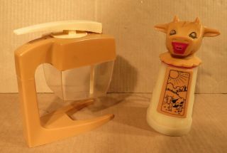 Vintage Whirley Plastic Cow Creamer And Sugar Set / Made In Usa