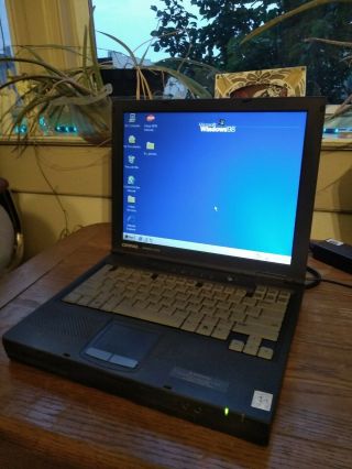 Vintage Compaq Armada E500 Laptop Pentium Iii 500mhz 64mb Ram 6gb Hdd Win98se