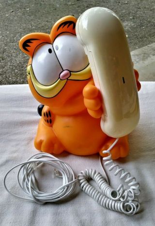 Vintage 1981 Standing Garfield Talking Phone Push Button Telephone - As - Is