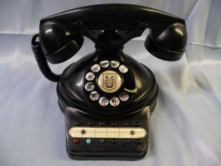 Vintage Stromberg - Carlson Black Multi - Line Metal Fingerwheel Rotary Desk Phone