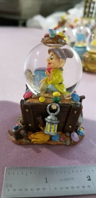 Disney Store Snow White Seven Dwarfs Dopey Gem Mining Cart Mini Snow Globe 2