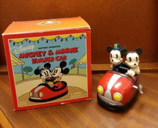 H211 Disney Mickey And Minnie Battery Operated Bumper Car Schylling W/ Box