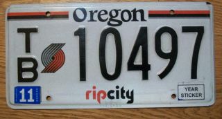 Single Oregon License Plate - Tb 10497 - Ripcity