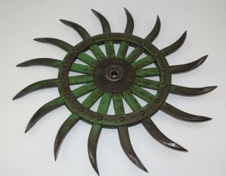 Vntg John Deere 19 " Steel Spike Wheel Rotary Hoe Industrial Steampunk Garden Art