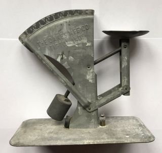 Vintage Antique Metal Farm Egg Scale From The Oaks Mfg Co.  Tipton Indiana
