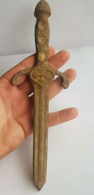 Extremely Rare Intact Ancient Bactrian,  Iron Dagger,  Sword/owl.  325 Gr.  270 Mm