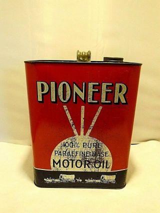 Vintage Advertising Pioneer Motor Oil 2 Gal.  Tin Can Covered Wagon Graphics