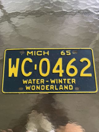 Michigan 1965 License Plate Wc - 0462 Mustang Cuda Chevy Dodge
