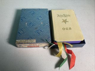 Oes Holy Bible Order Of The Eastern Star White Holman Soft Cover 1972