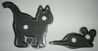 2 Vtg Claggett Handmade Artisan Metal Flat Back Tin Cookie Cutter Cat Mouse Xmas