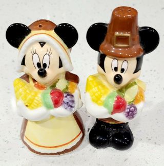 Disney Parks Mickey/minnie Mouse Thanksgiving Pilgrim Salt & Pepper Shakers