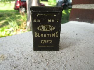 Vintage Blasting Cap Tin Can Dupont 25 No.  7 Mining Dynamite Coal Mine 22
