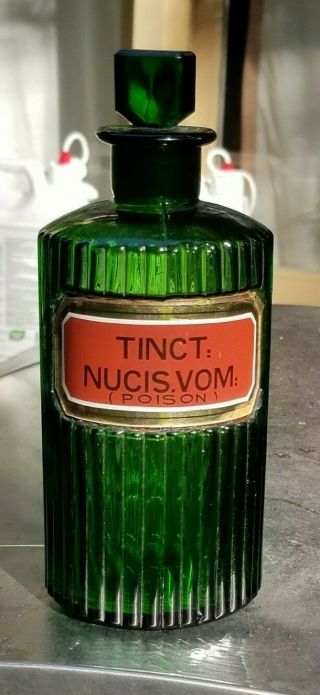 Stunning Emerald Lug Apothecary Pharmacy Bottle Poison Medicine