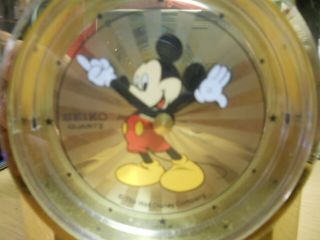 Disney Mickey Mouse Seiko Quartz Desk Clock W/alarm No.  Qfd 201 G
