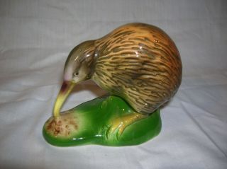 Vintage Porcelain Figurine Of A Kiwi Bird