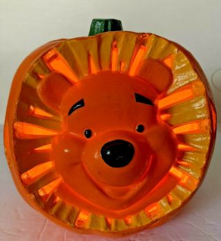 Vintage Disney Winnie The Pooh 8 Inch Halloween Lighted Pumpkin Lamp 1999