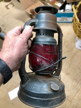 Vintage Dietz Little Wizard W/ Embossed Red Globe Kerosene Railroad Lantern