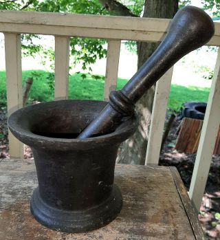 Antique Primitive Early American Cast Iron Mortar And Pestle