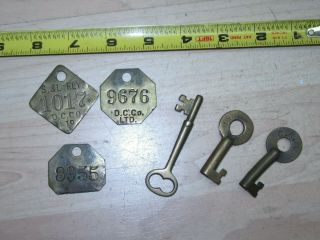 vintage brass tags & Keys S&L rly DSC RMCo.  C R Co. 2