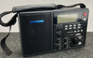 Vintage Grundig S450dlx Portable Am / Fm/ Shortwave Field Radio Lcd Backlight