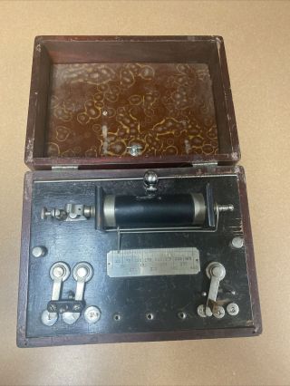 Vintage Antique Faradic Portable Battery Quack Medical Device In Case