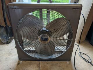 Vintage Manning Bowman Box Fan Model 3020 50 - 60 Cycle 3 Speed