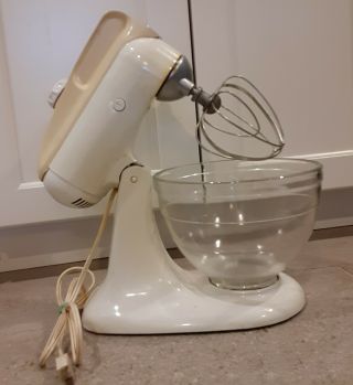 Vintage Kitchen Aid Hobart 4 - C 10 Speed Stand Mixer With Glass Bowl