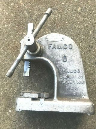 Famco No.  0 Small Arbor Press 1/2 Ton Cap Machine Co.  Racine Wis Usa Vintage