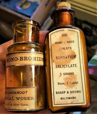 2 Amber Label Drug Bottles Sharpe & Dohme,  Balto.  & Mallinckrodt,  St.  Louis & Ny
