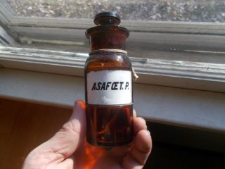 1890 Label Under Glass Asafet.  P.  Amber Apothecary Drugstore Bottle & Stopper