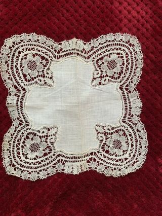Antique French Handmade Bobbin Lace Work Doily - 25cm/26cm