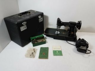 Antique Singer Sewing Machine With Case And Parts