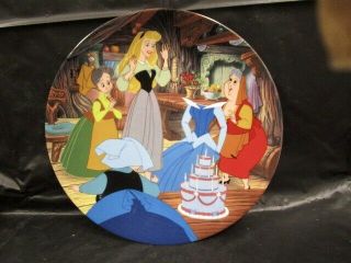 Walt Disney - Sleeping Beauty - " Happy Birthday,  Briar Rose " - Plate