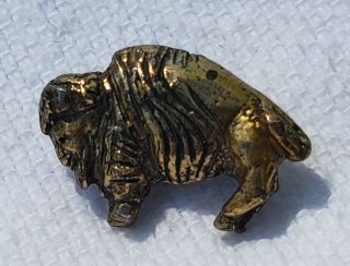 Vintage,  Realistic Brass 3 - D Detailed Buffalo,  Button,  7/8 "