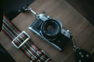 Vintage Film Camera: Canon Ae - 1 Slr Film Camera W/ 50mm F/1.  8 Lens