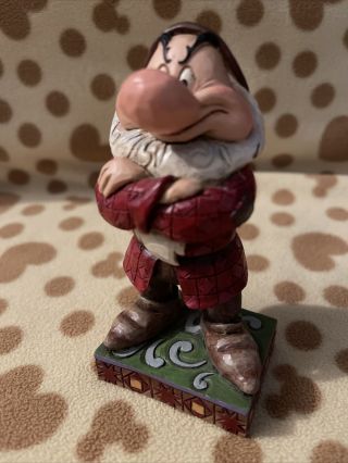 Jim Shore Disney Snow White and the Seven Dwarfs Grumpy Figurine 2