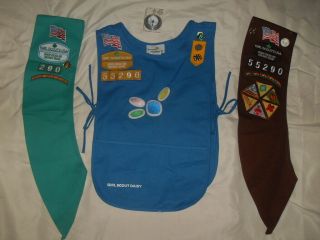 Girl Scouts Usa Vest Sashes With Pins Patches And Compass