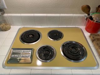 Vintage Retro General Electric Range,  Fan Hood And Double Ovens - Well
