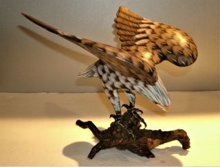 Vtg Hand Carved & Painted Wood Eagle Sculpture 8 3/4 " T X 8 1/2 " Wing Span X 8 " W