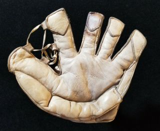 1930s 1940s Vintage Leather Softball Baseball Glove Mitt