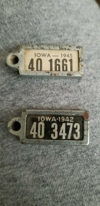 Rare Vintage Dav Auto 1942 License Plate Key Tags Iowa 40 - 1661,  40 - 3473