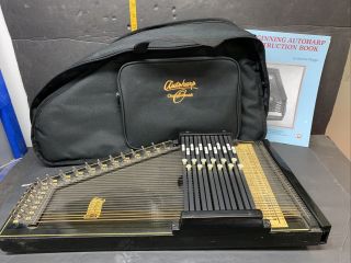 Vintage Oscar Schmidt Auto Harp 12 Chord 36 String,  Oscarschmidt Soft Gig Case