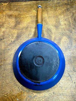 Vintage Le Creuset Blue Fry Pan Skillet 24 With Wood Handle / Made In France