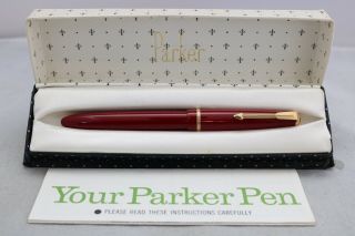 Vintage (c1962) Parker Duofold Slimfold Extra Fine Fountain Pen,  Burgundy