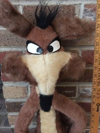 Vintage Wile E Coyote Large Plush Stuffed Warner Bros.  1971 Mighty Star Canada 2