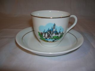 Vintage Disneyland Souvenir Tea Cup And Saucer With Cinderella 