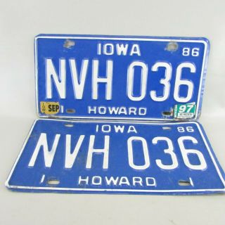 1986 Iowa License Plate Blue Matching Pair Howard County