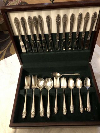 68 Pc Oneida Community Evening Star Silver Plate Flatware Round Bowl Soup Spoons