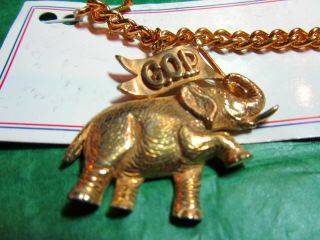 Gold Metal Elephant Chain Bracelet Gop Supporter Estate Card (227)