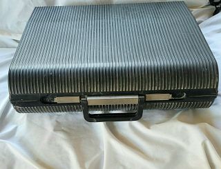 Olivetti Lettera 36 with Case,  Vintage Electric Typewriter,  Germany 3